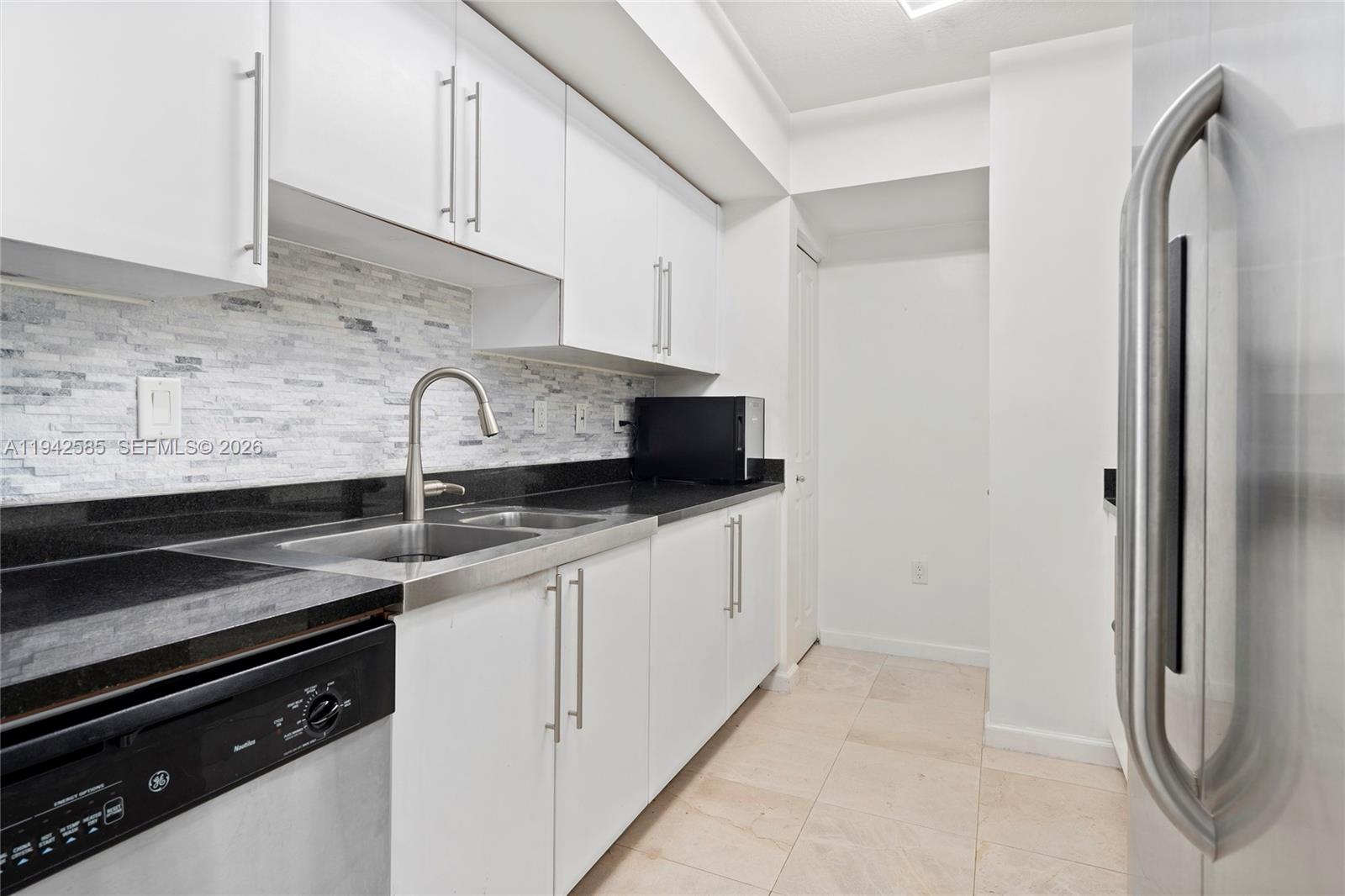 SYMPHONY NORTH CONDO - Residential