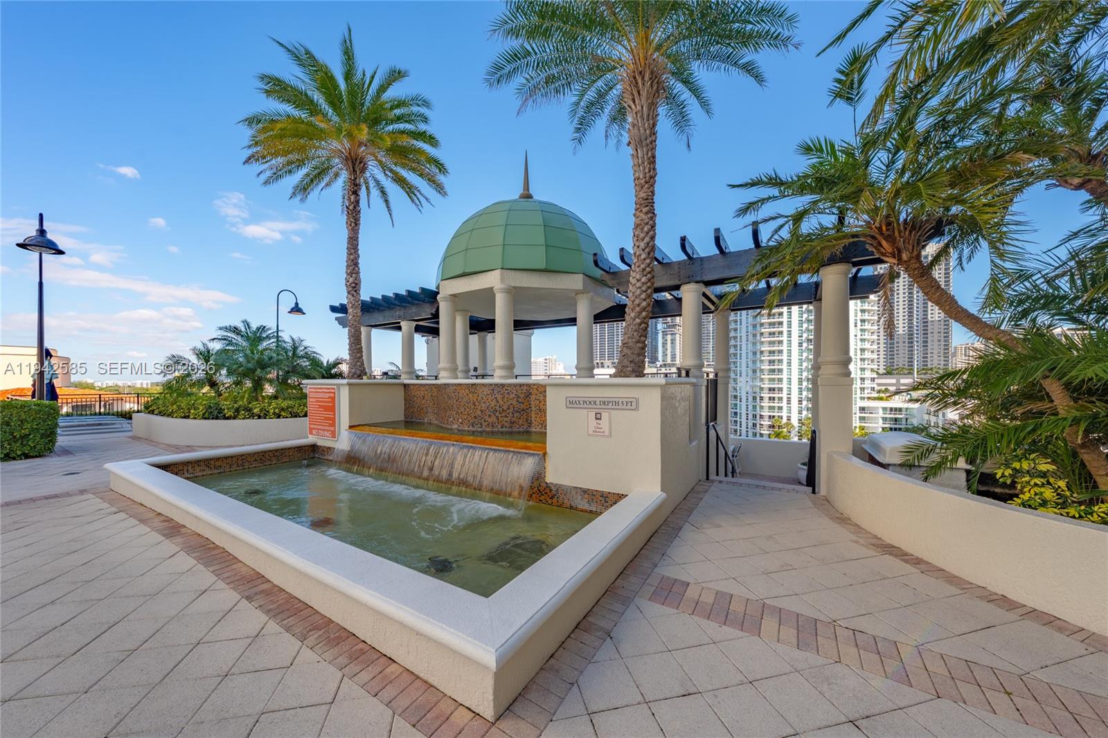 SYMPHONY NORTH CONDO - Residential