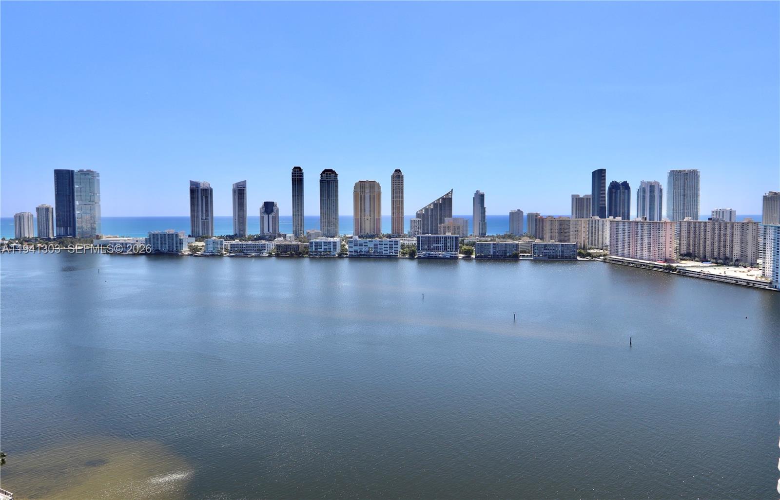 WILLIAMS ISLAND - Residential