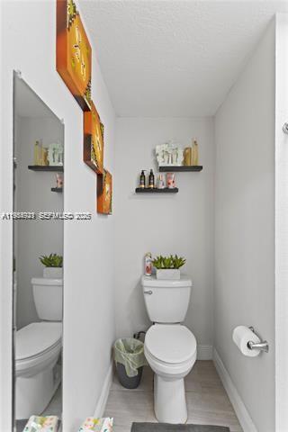 HOLLYWOOD HIGHLANDS PARK - Residential