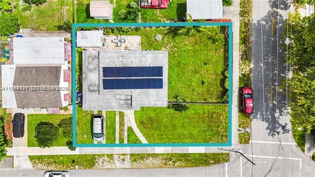 HOLLYWOOD HIGHLANDS PARK - Residential