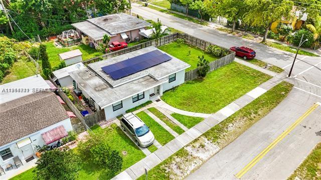 HOLLYWOOD HIGHLANDS PARK - Residential