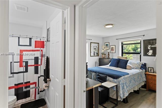 HOLLYWOOD HIGHLANDS PARK - Residential