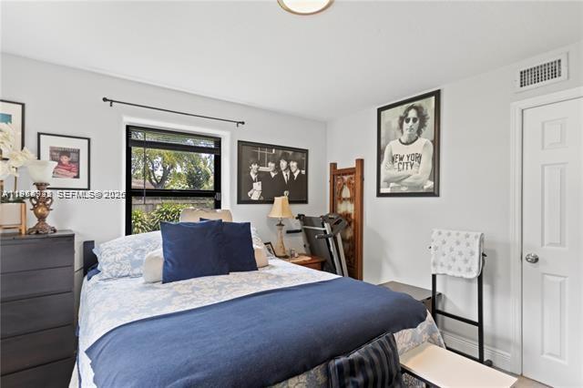 HOLLYWOOD HIGHLANDS PARK - Residential