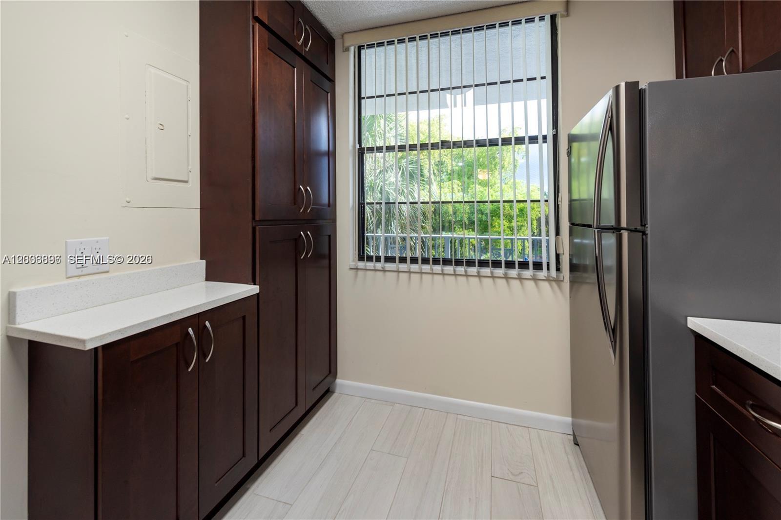 CONDO 15 OF WHITEHALL CON - Residential