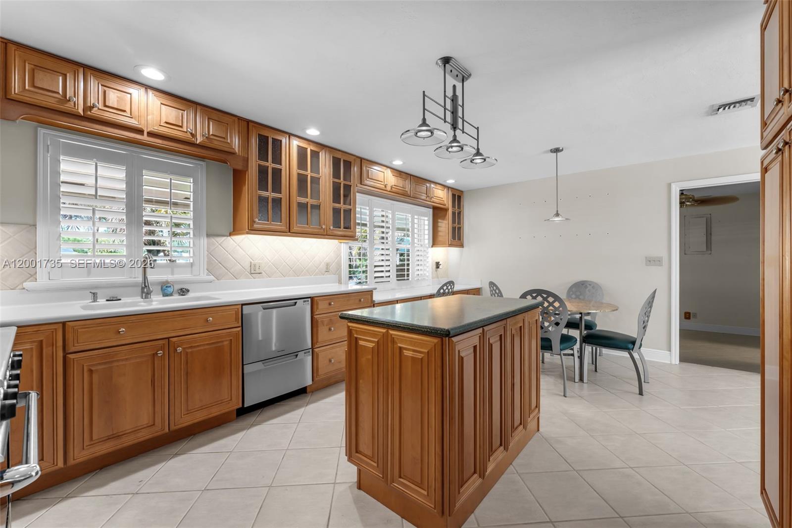 PINE ACRES SEC 6 - Residential