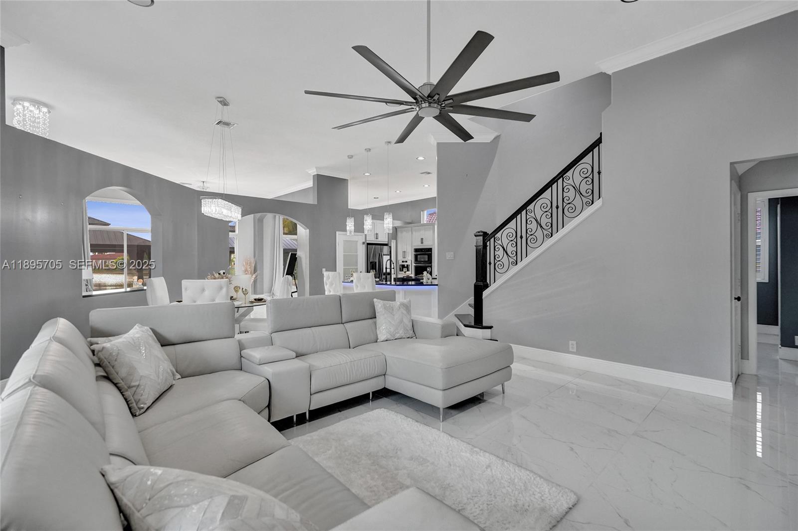 SUNSET LAKES PLAT TWO - Residential