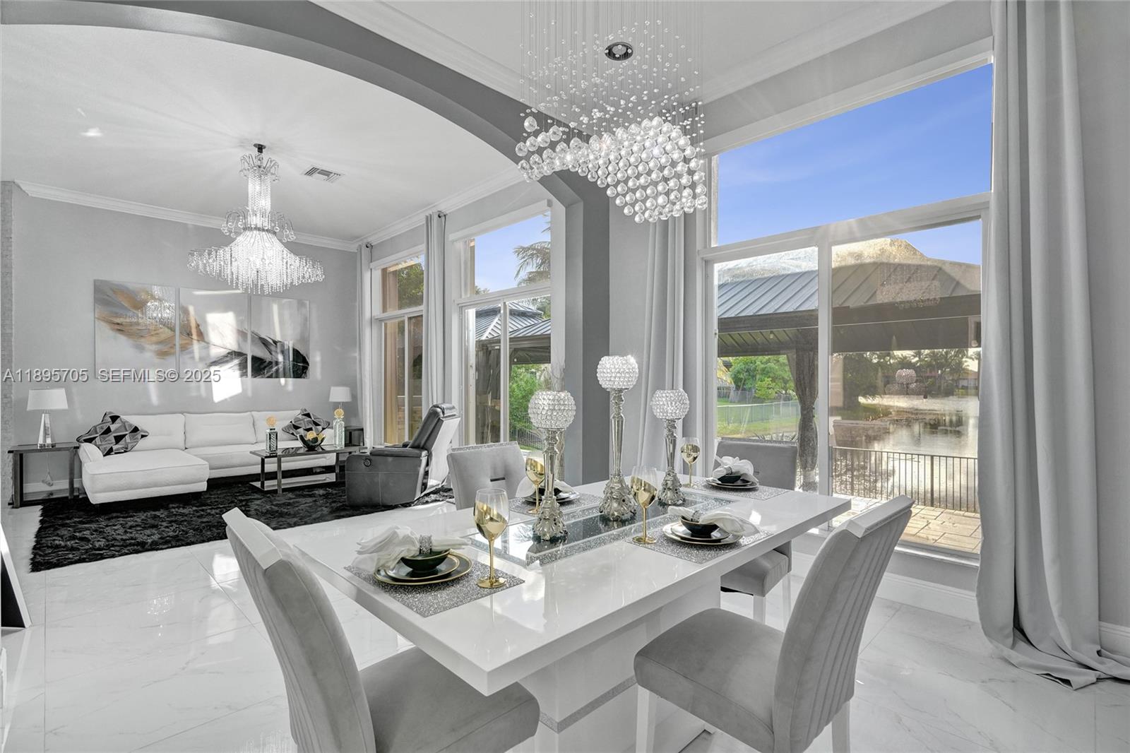 SUNSET LAKES PLAT TWO - Residential