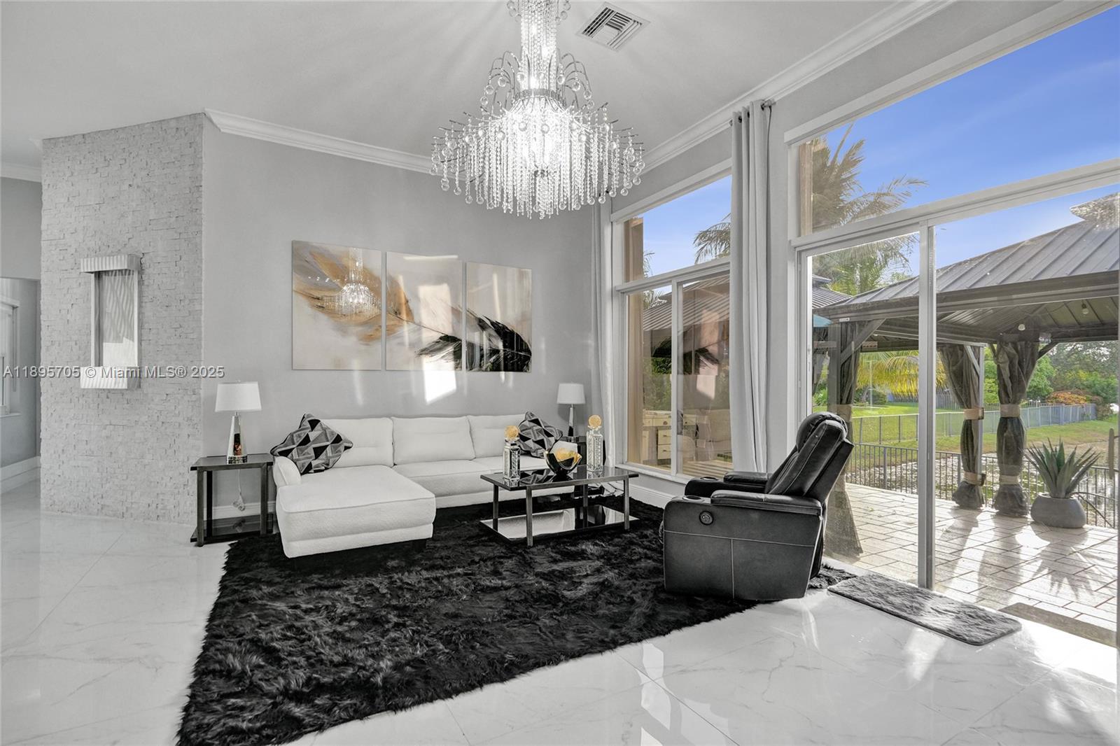SUNSET LAKES PLAT TWO - Residential