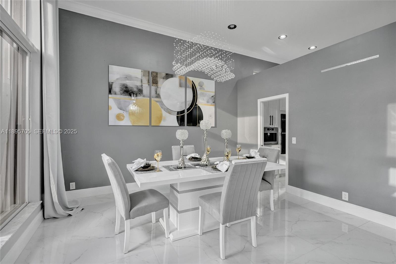 SUNSET LAKES PLAT TWO - Residential