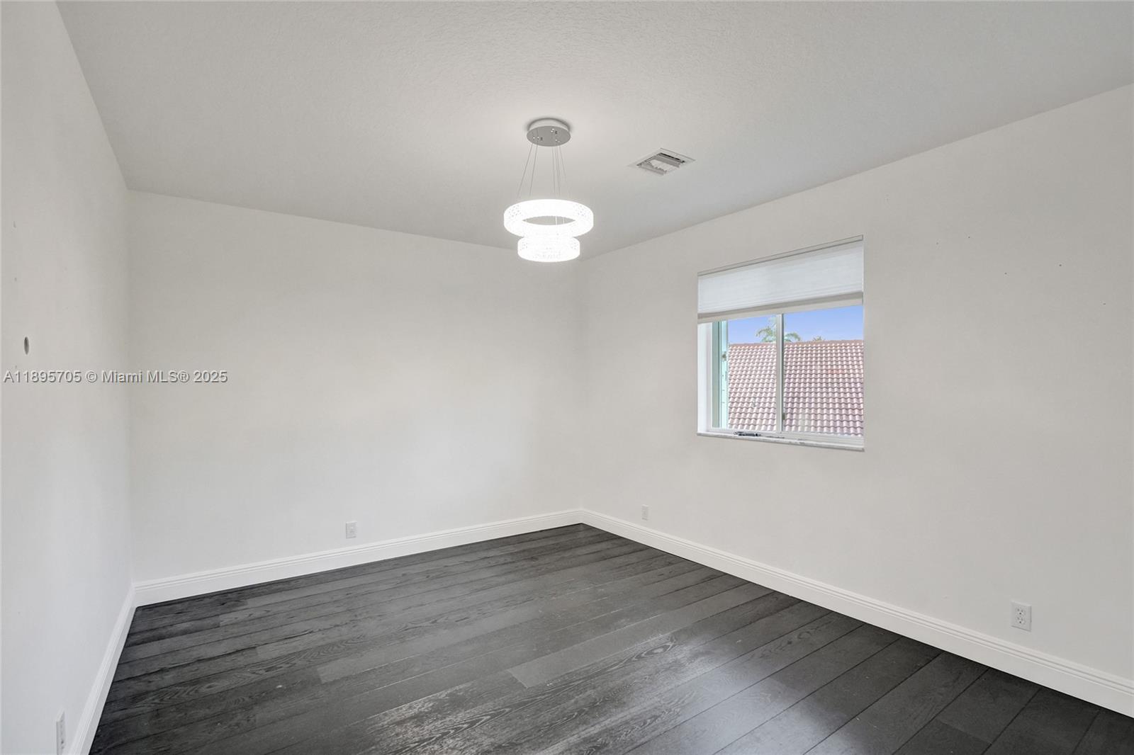 SUNSET LAKES PLAT TWO - Residential