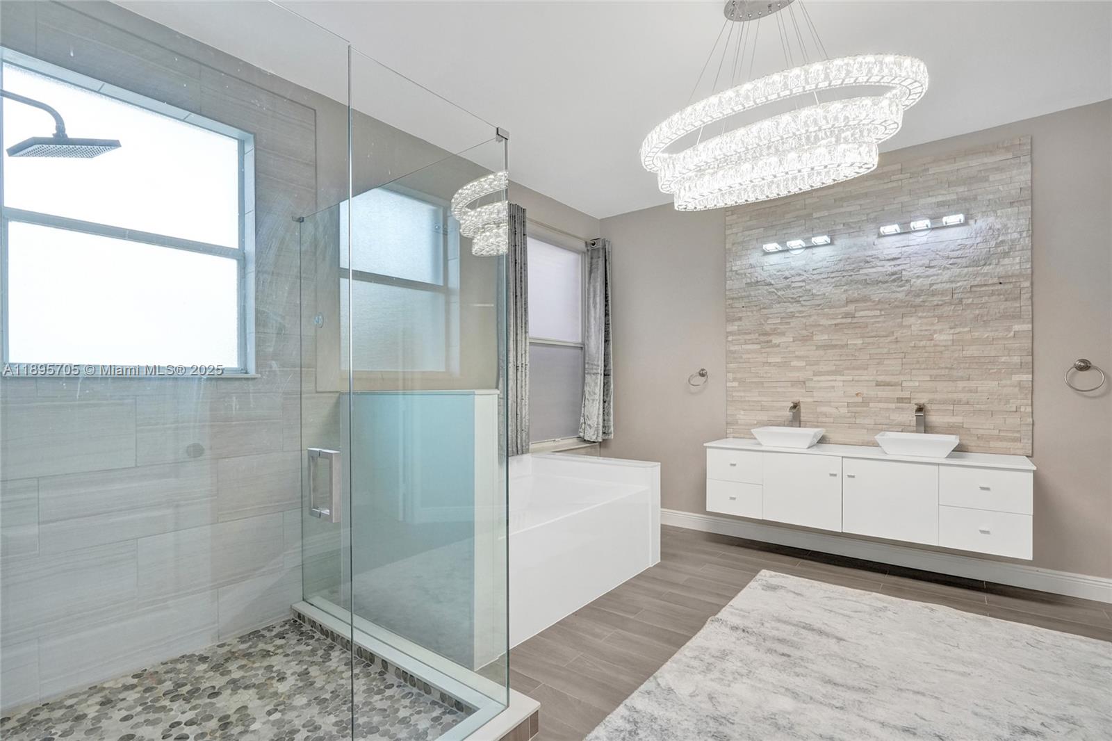 SUNSET LAKES PLAT TWO - Residential