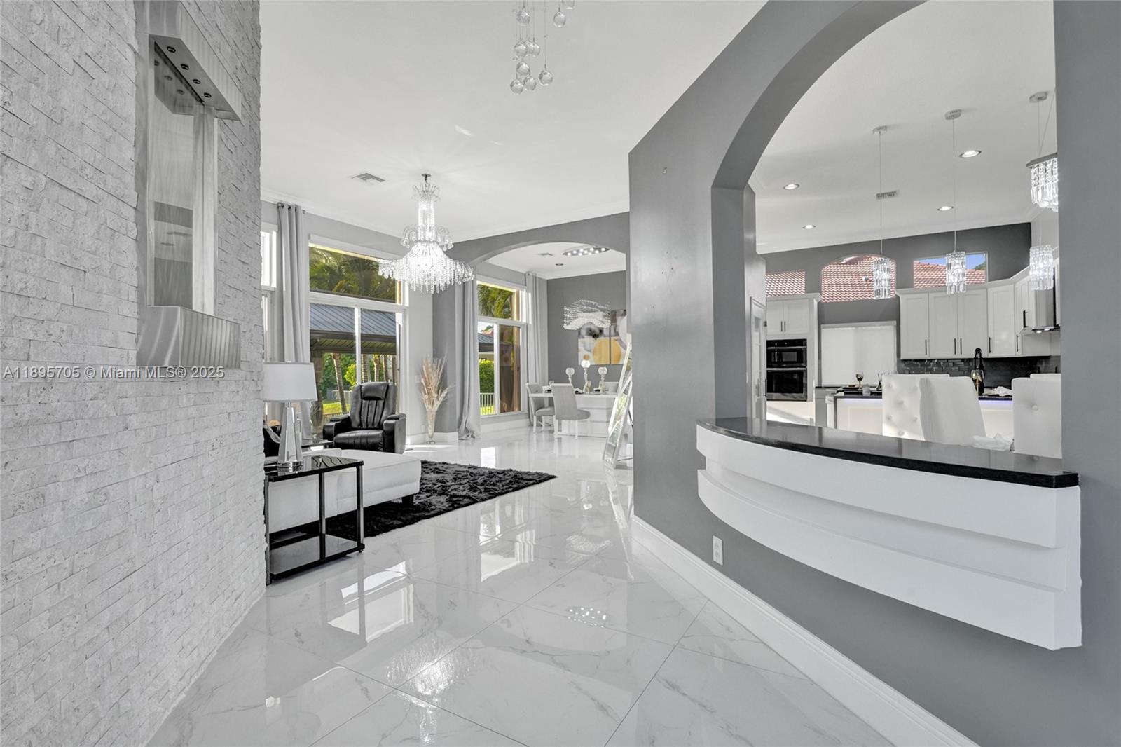 SUNSET LAKES PLAT TWO - Residential