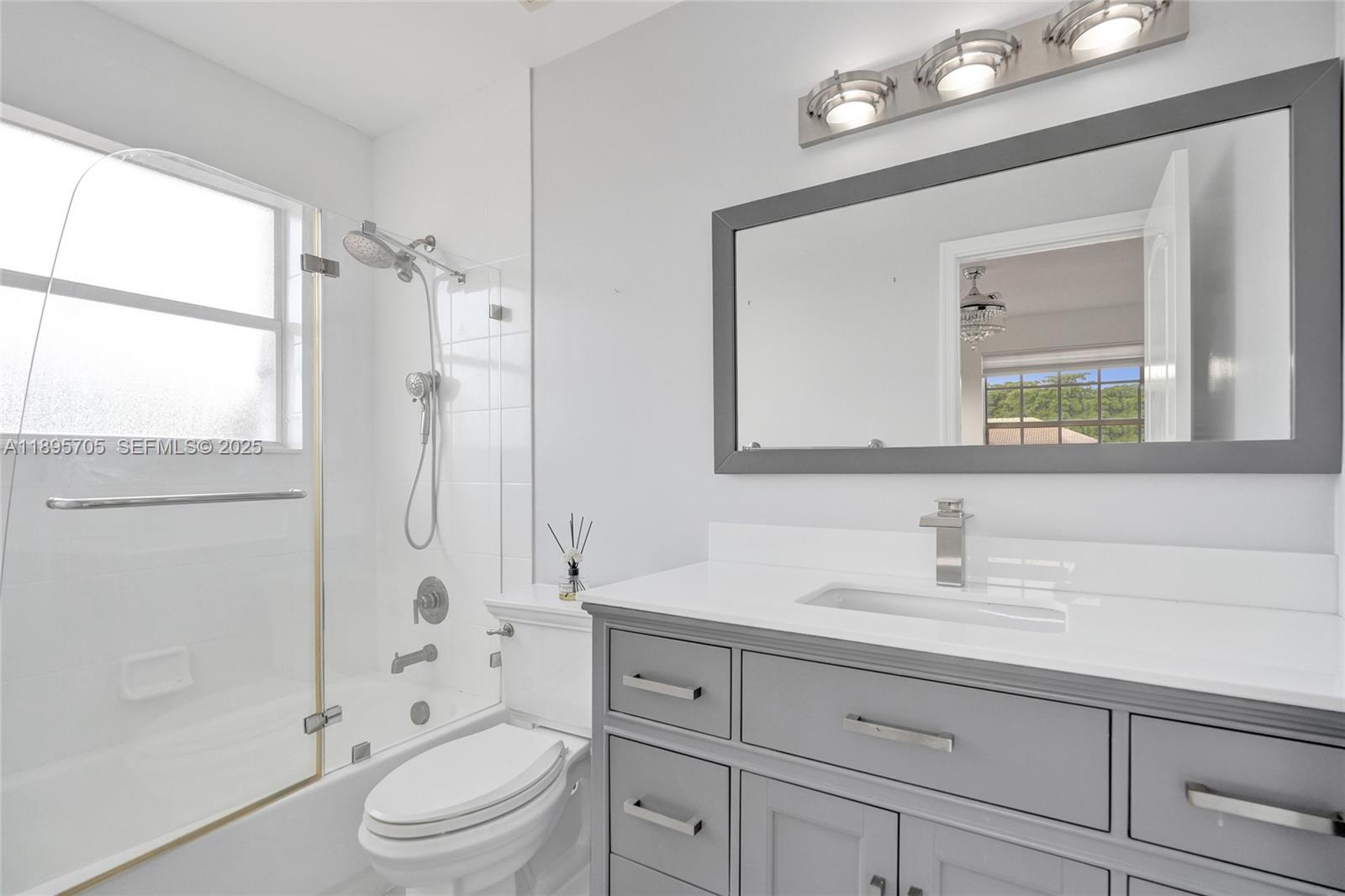 SUNSET LAKES PLAT TWO - Residential