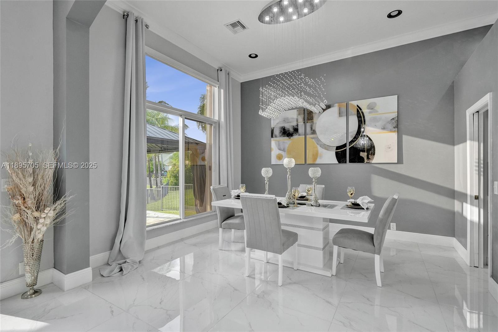 SUNSET LAKES PLAT TWO - Residential