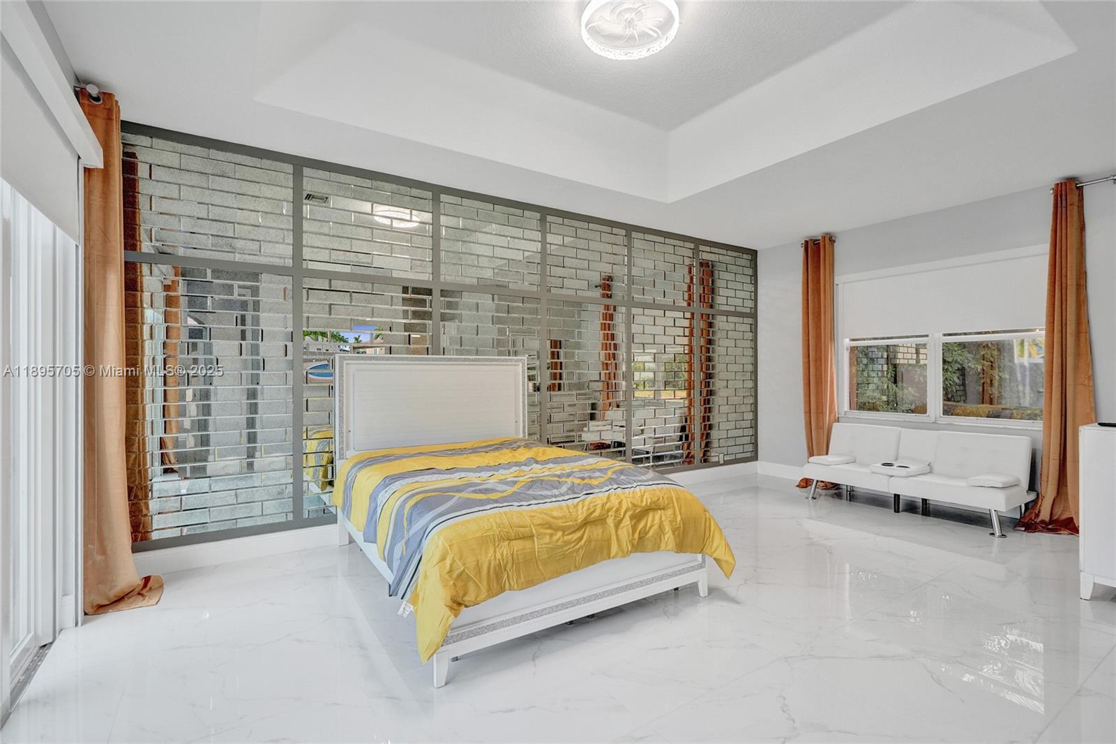 SUNSET LAKES PLAT TWO - Residential