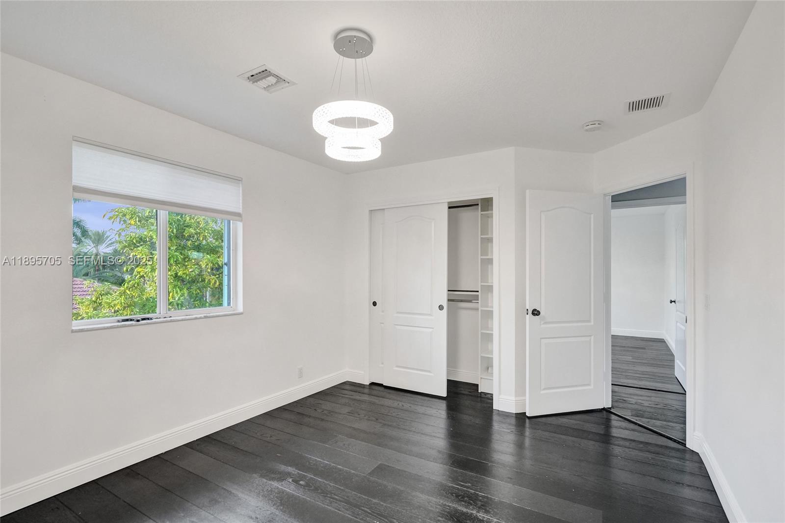 SUNSET LAKES PLAT TWO - Residential