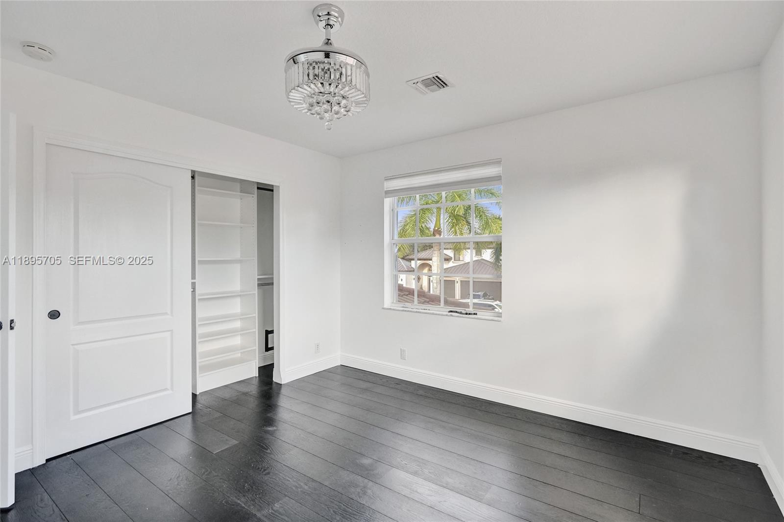 SUNSET LAKES PLAT TWO - Residential