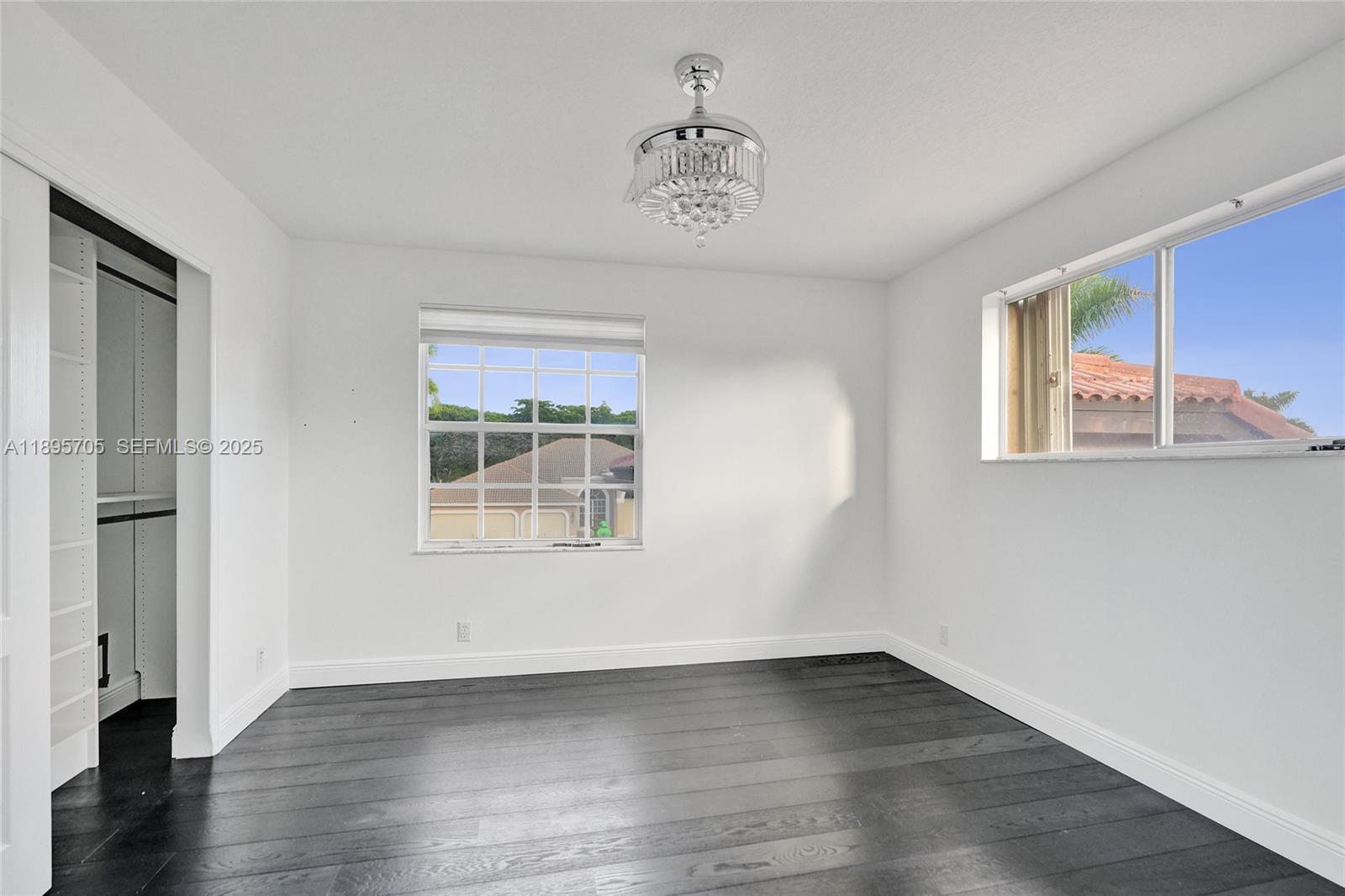 SUNSET LAKES PLAT TWO - Residential