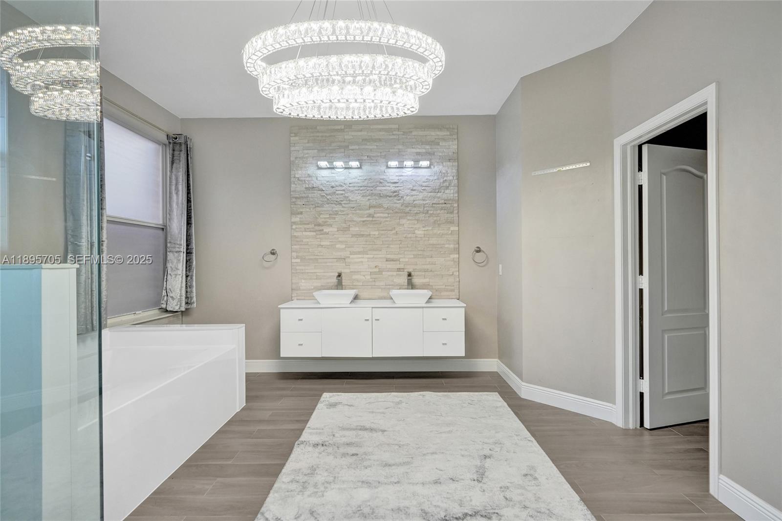 SUNSET LAKES PLAT TWO - Residential