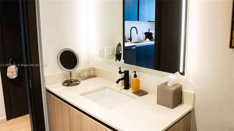 398 NE 5th St 3612 Miami FL 33132