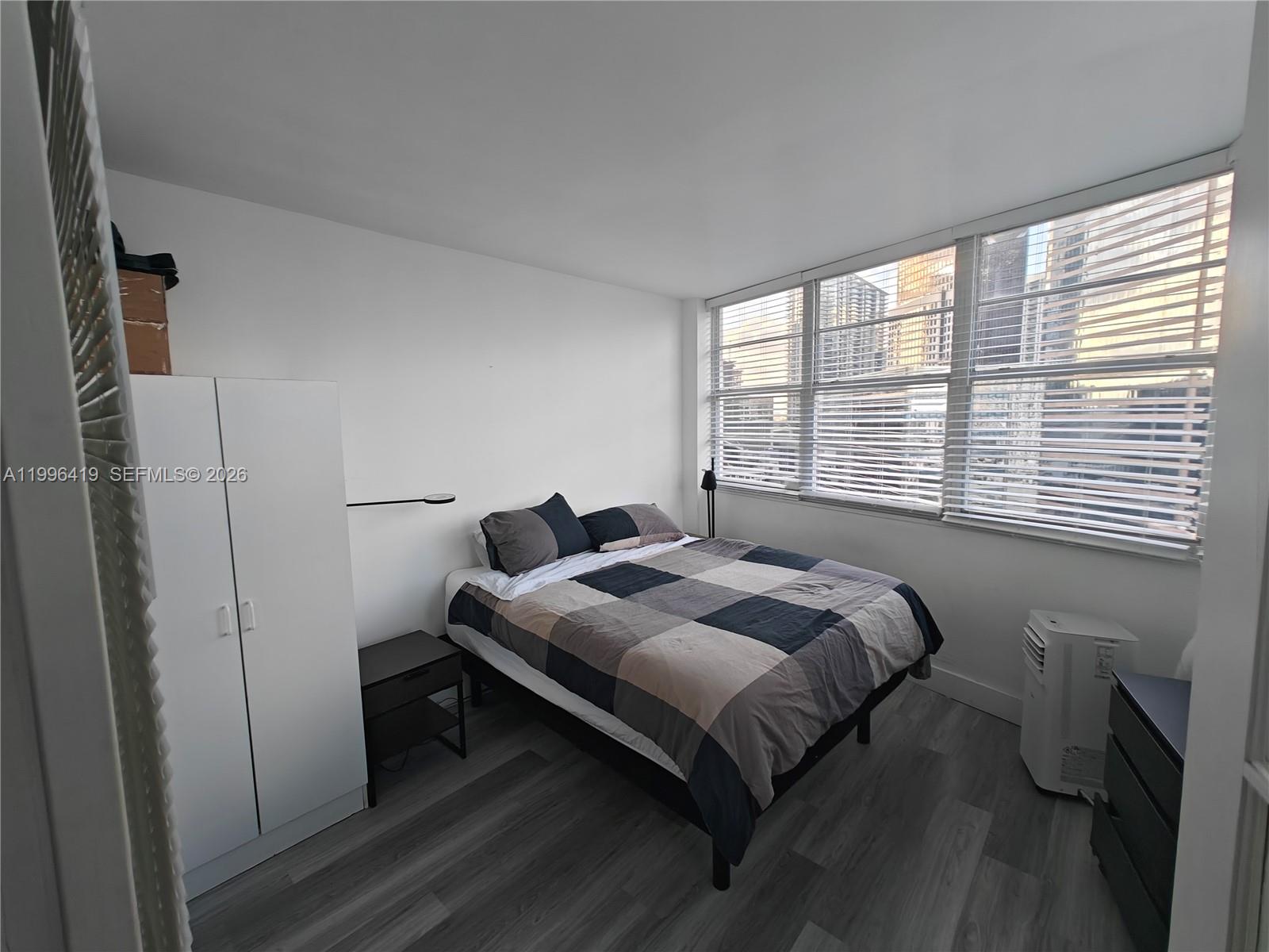 FOUR AMBASSADORS CONDO PH - Residential