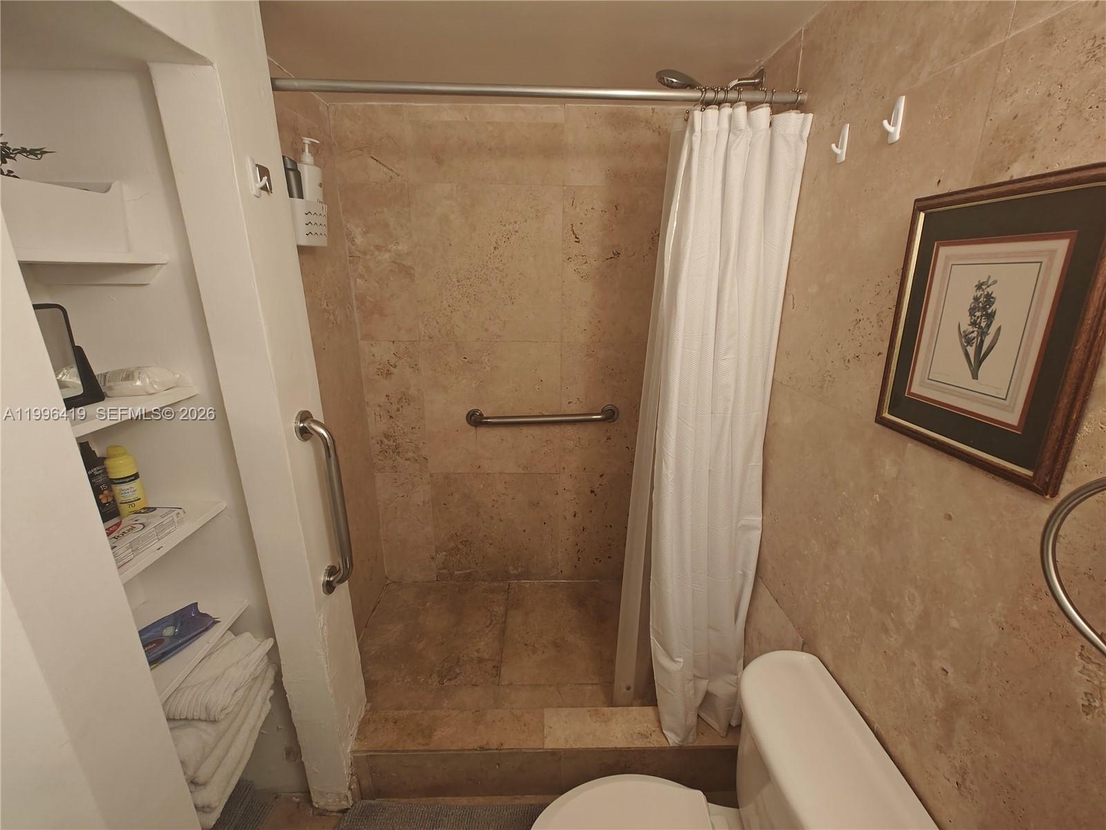 FOUR AMBASSADORS CONDO PH - Residential