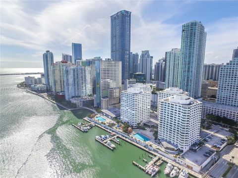 801 Brickell Bay Dr 1961 Miami FL 33131
