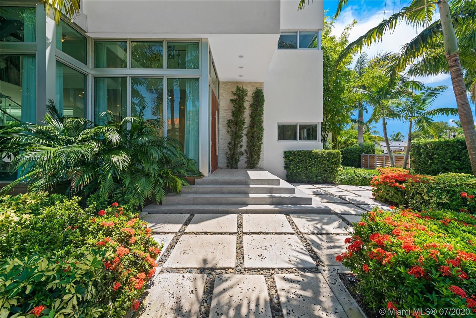 HIBISCUS ISLAND - Residential