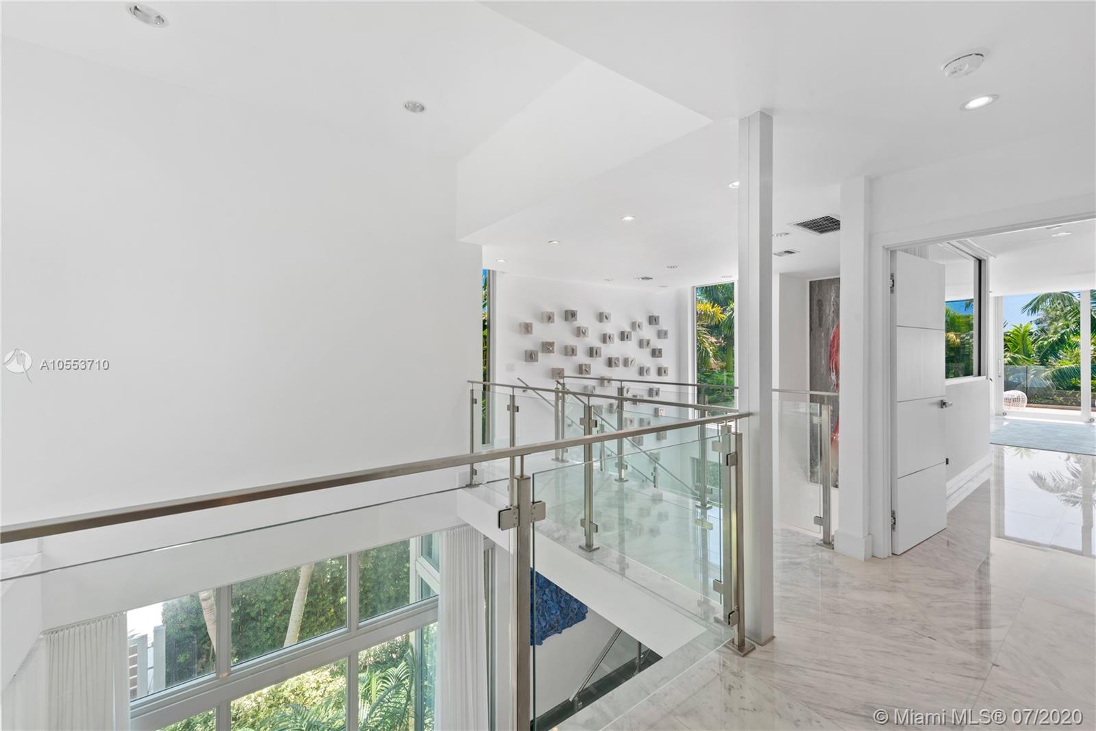 HIBISCUS ISLAND - Residential