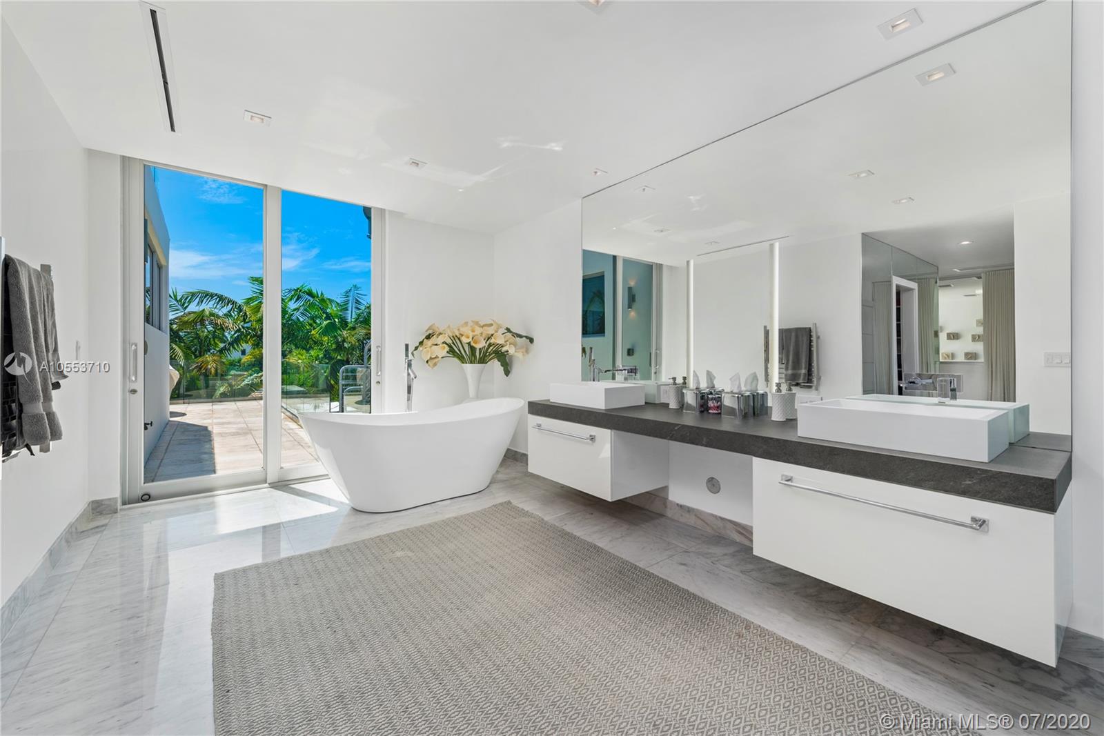 HIBISCUS ISLAND - Residential