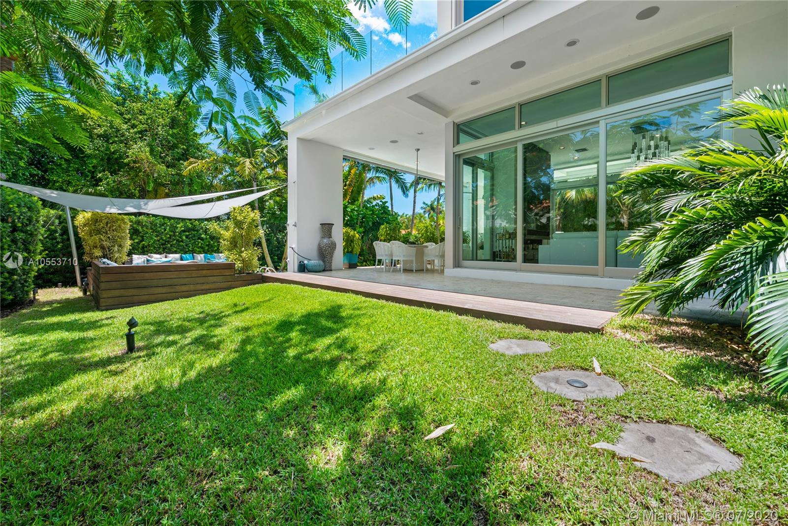 HIBISCUS ISLAND - Residential