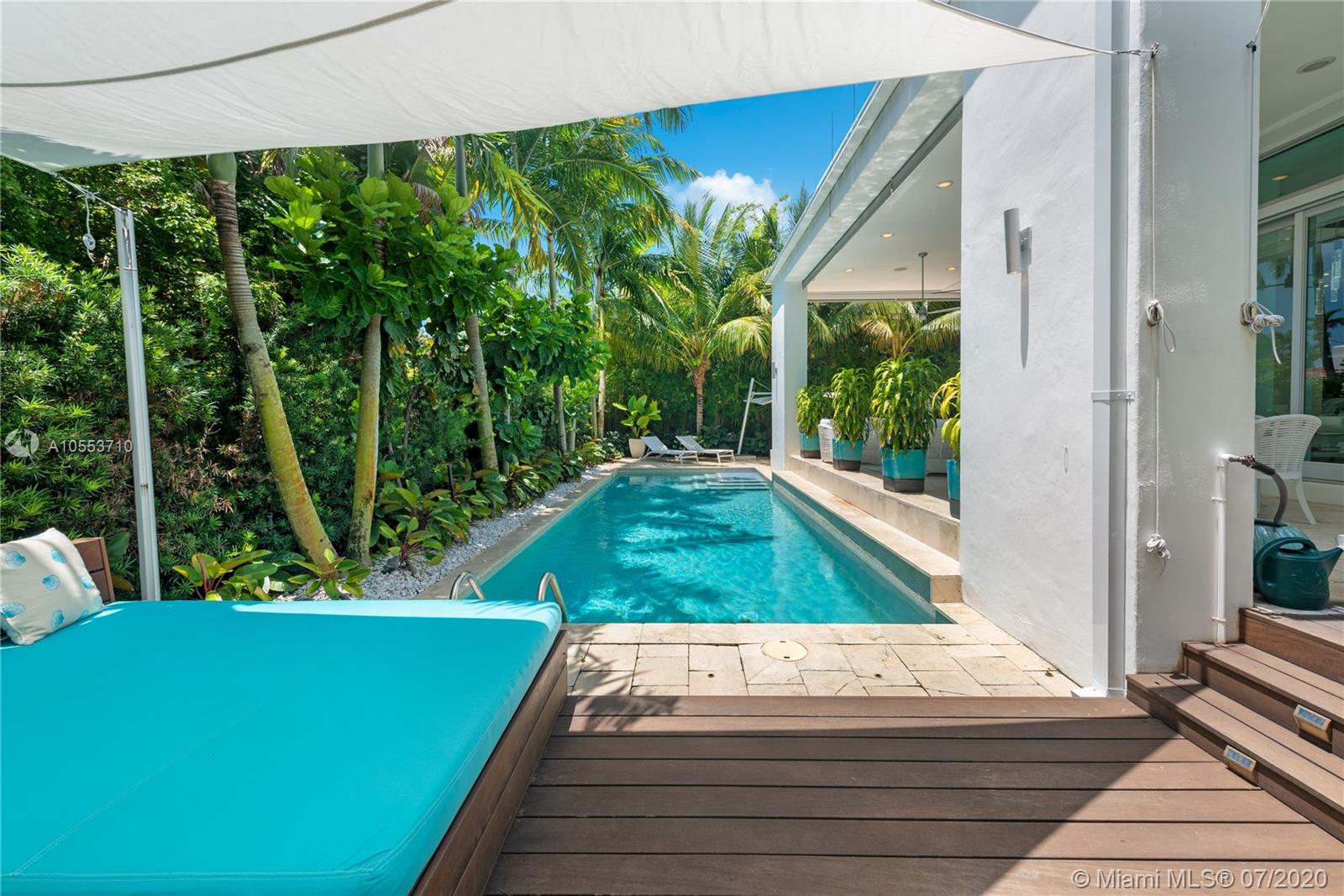 HIBISCUS ISLAND - Residential