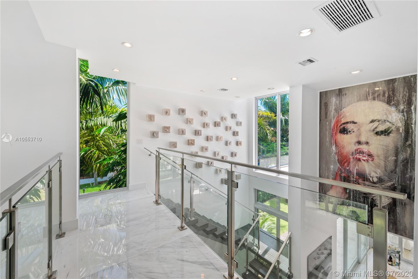 HIBISCUS ISLAND - Residential