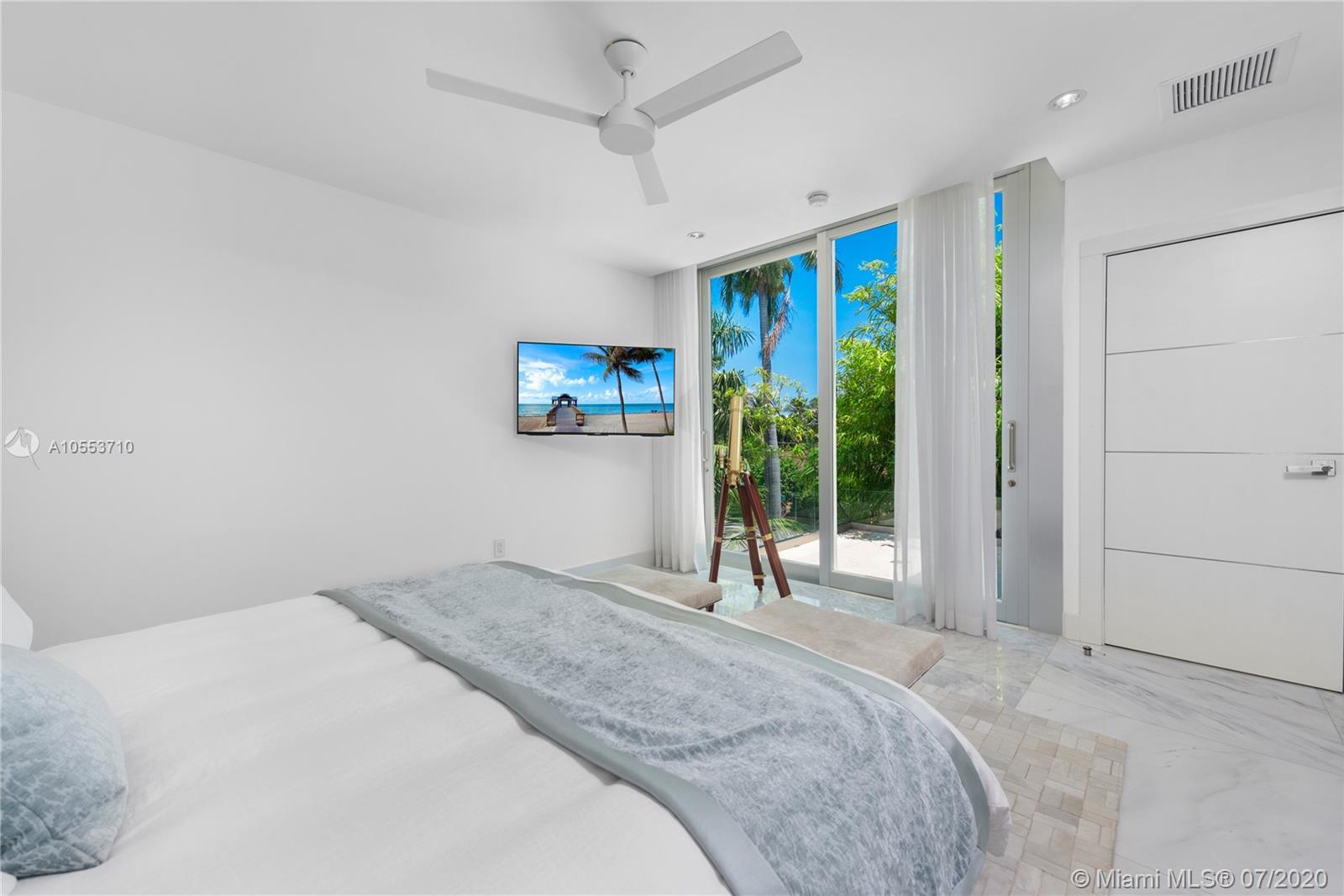 HIBISCUS ISLAND - Residential