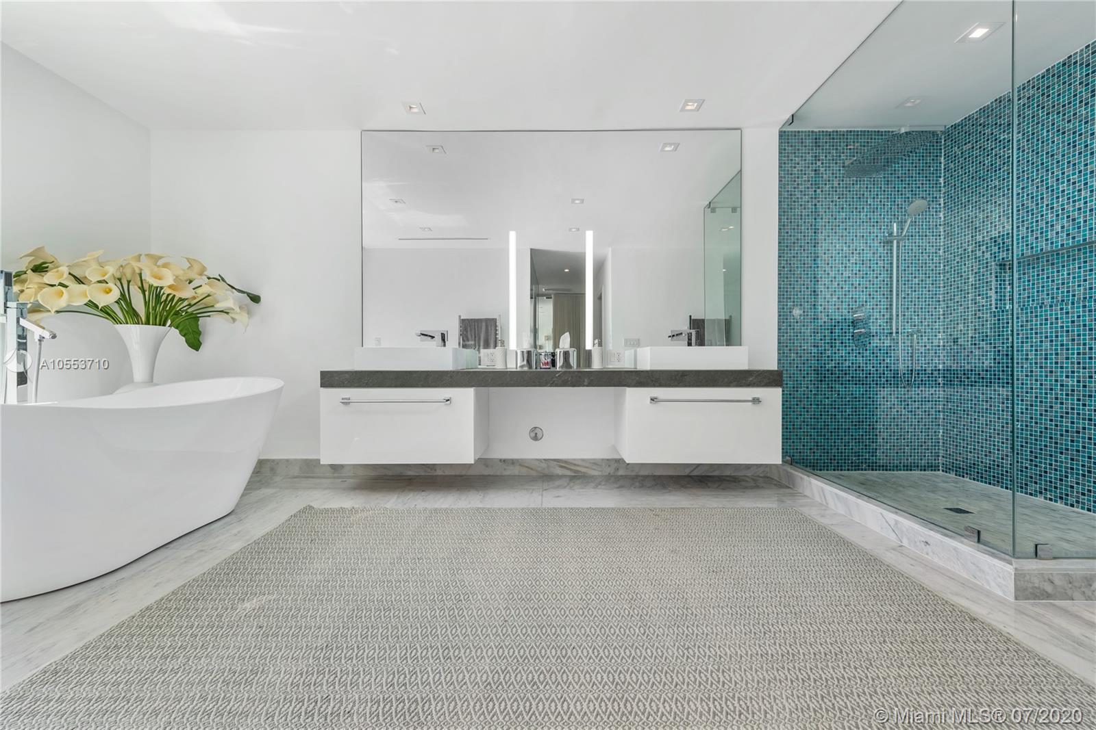 HIBISCUS ISLAND - Residential