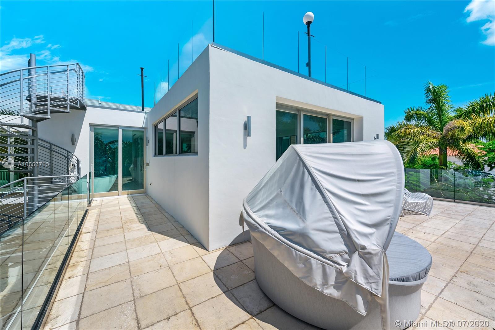 HIBISCUS ISLAND - Residential