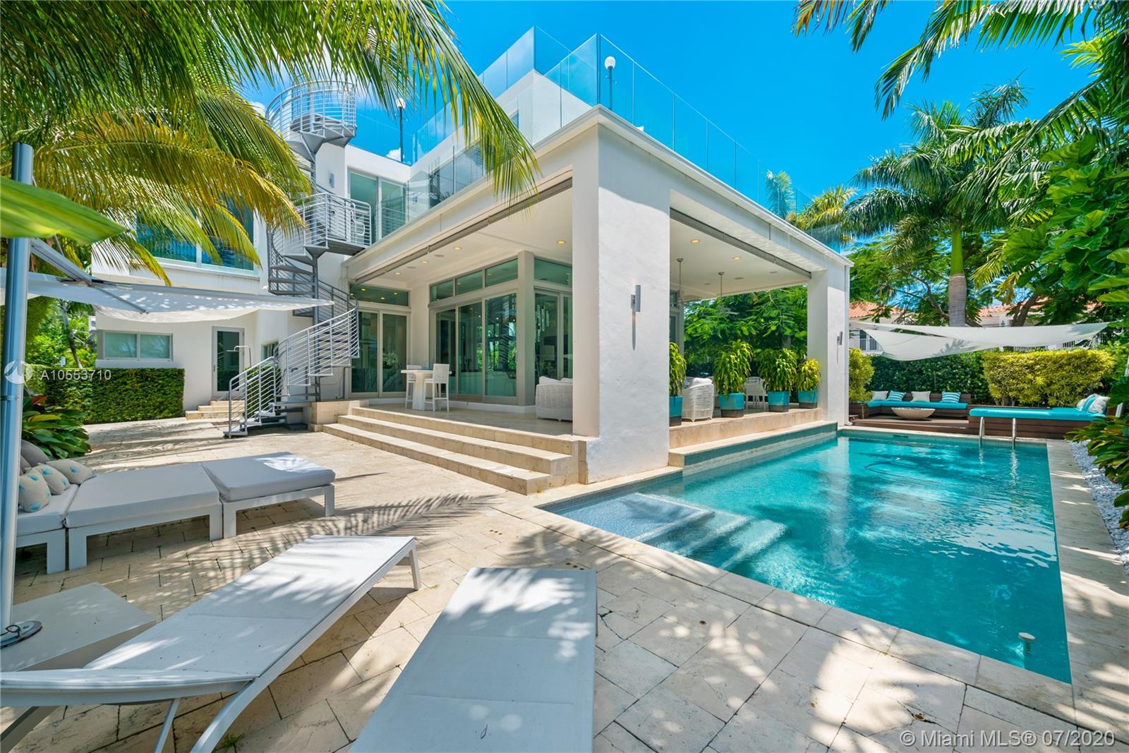 HIBISCUS ISLAND - Residential