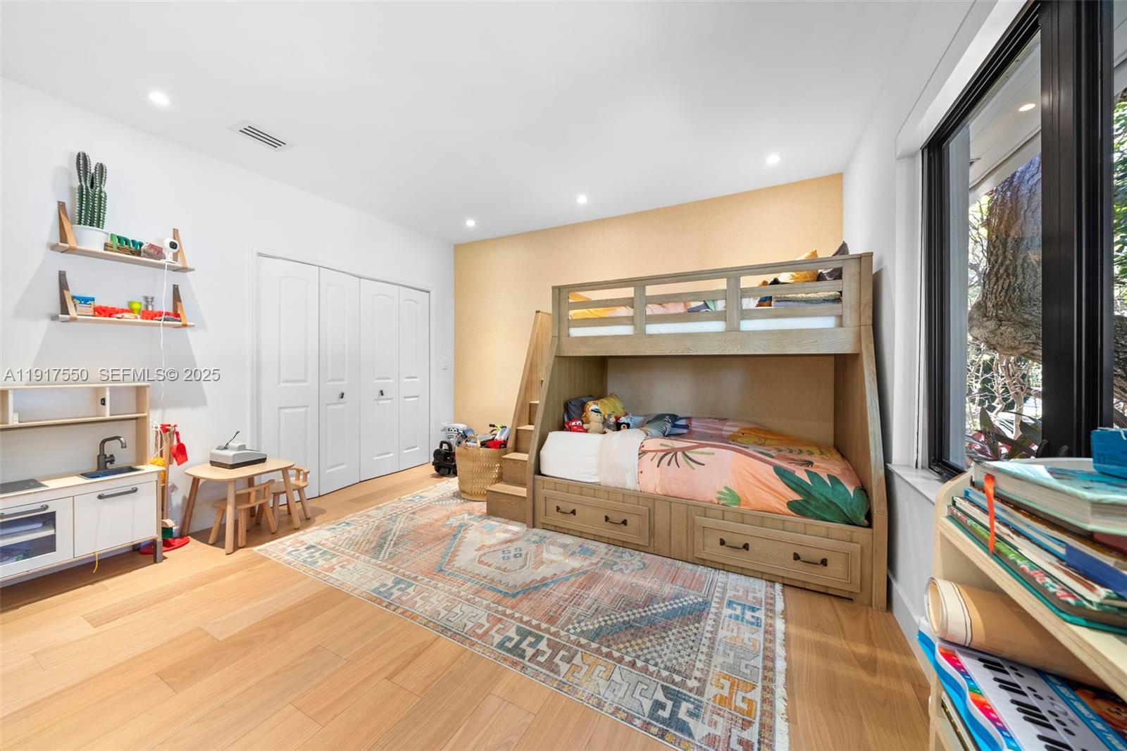 NAUTILUS EXTENSION 5TH - Residential