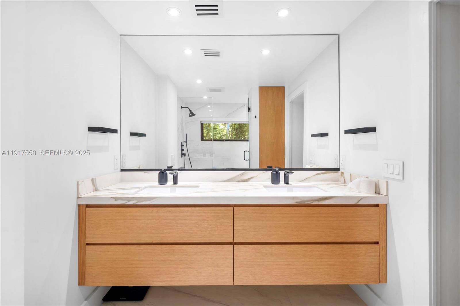 NAUTILUS EXTENSION 5TH - Residential