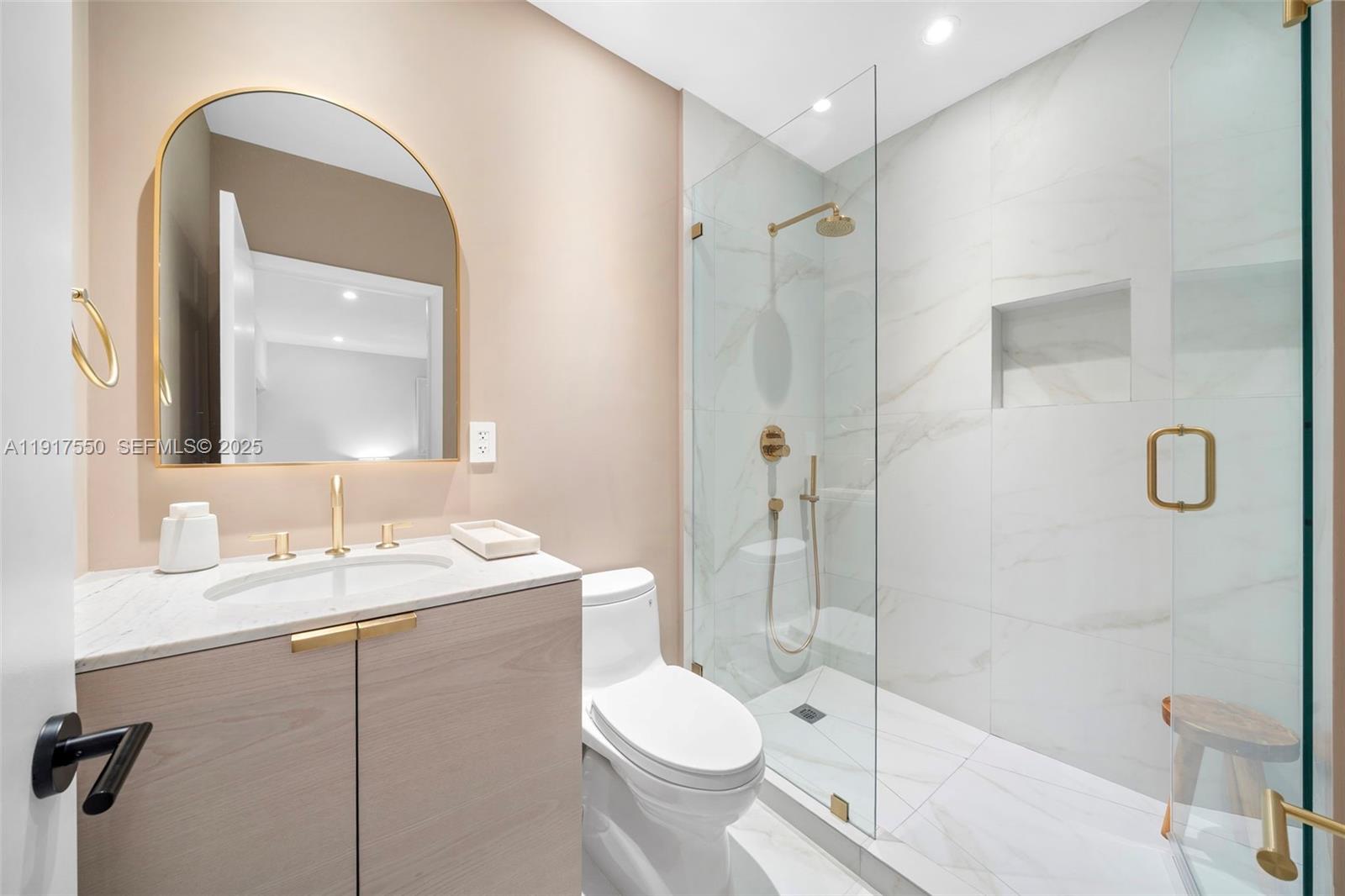 NAUTILUS EXTENSION 5TH - Residential