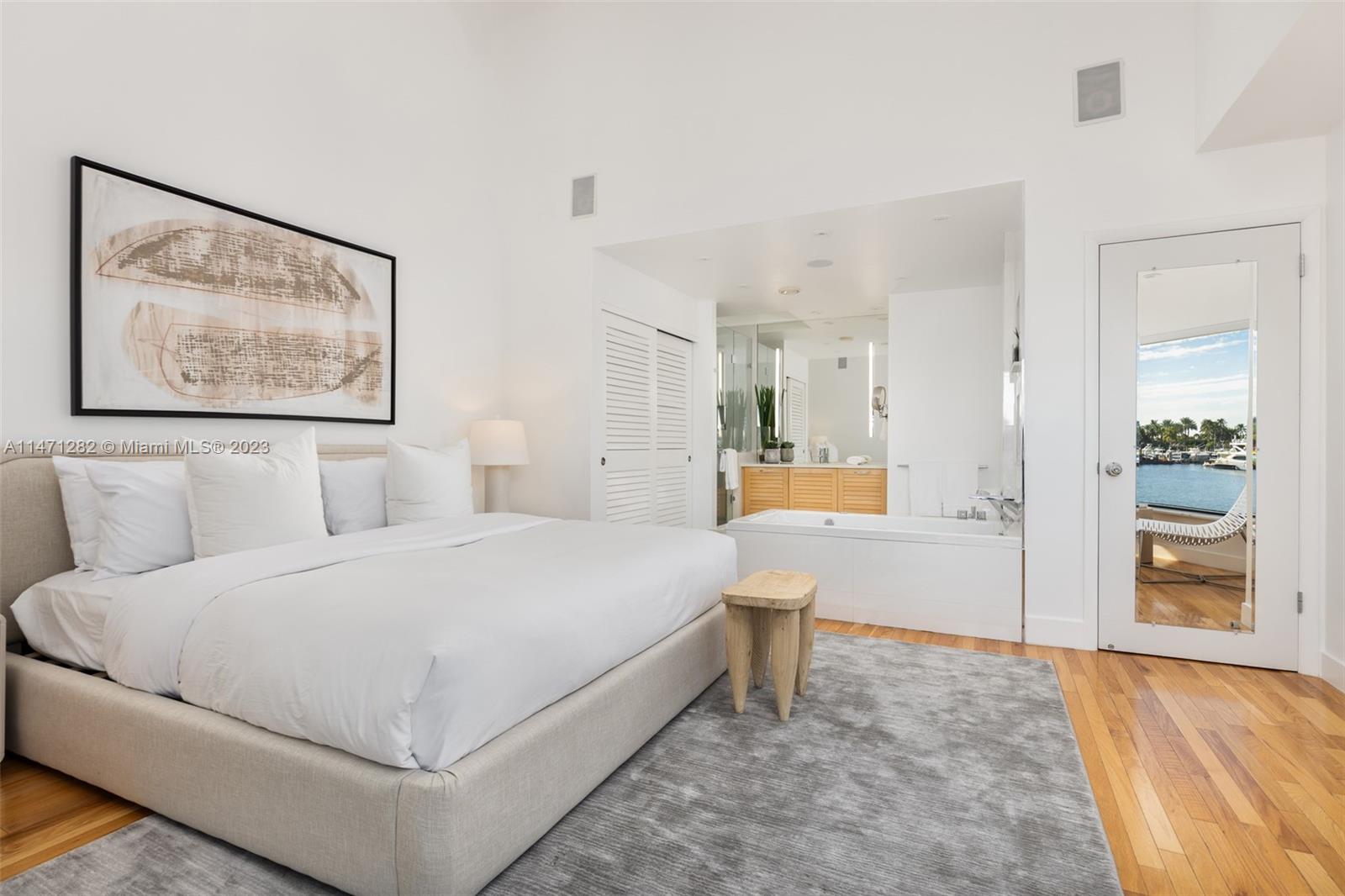 BELLAVISTA CONDO - Residential