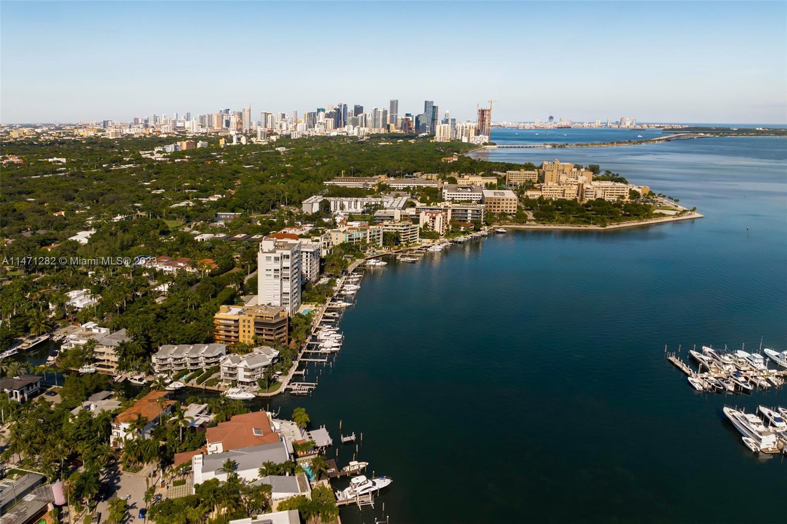 BELLAVISTA CONDO - Residential