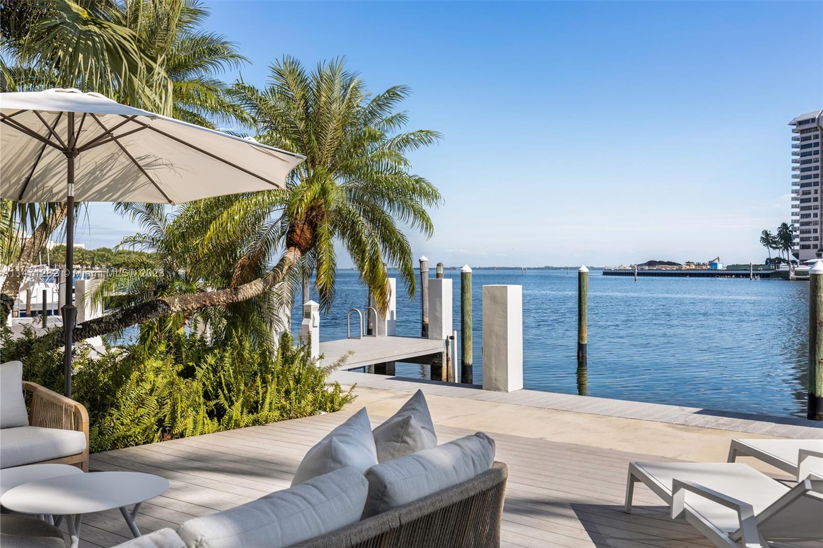 BELLAVISTA CONDO - Residential