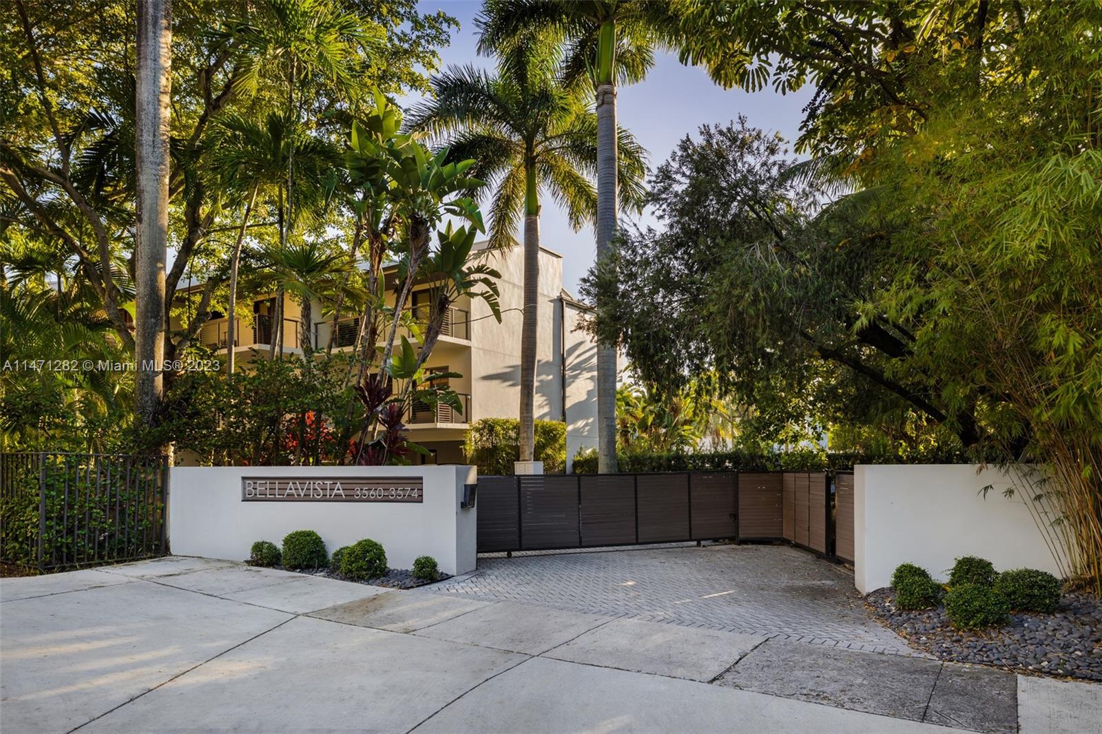 BELLAVISTA CONDO - Residential