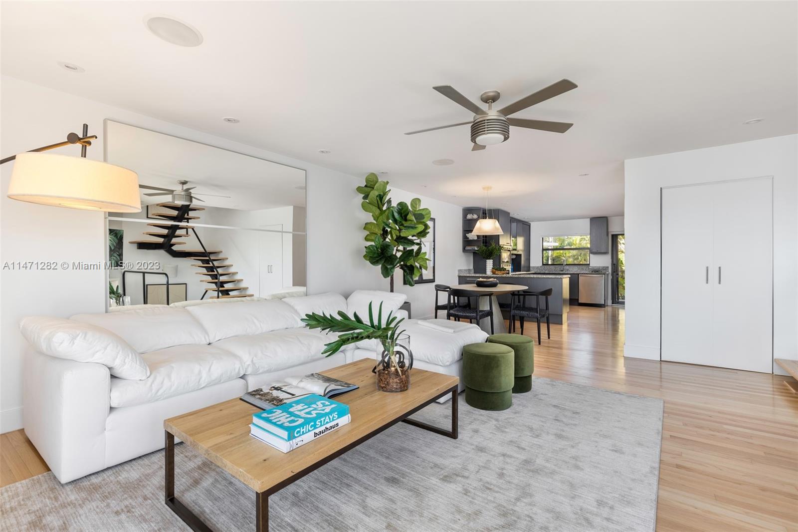 BELLAVISTA CONDO - Residential