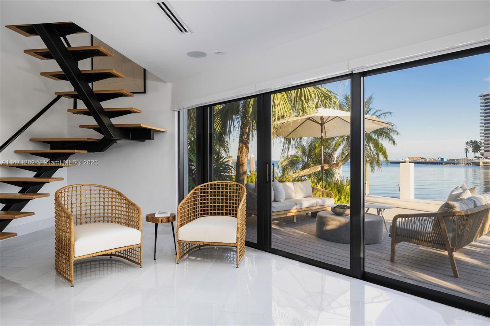 BELLAVISTA CONDO - Residential