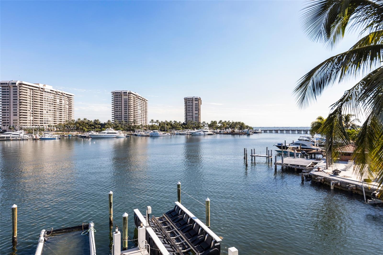 BELLAVISTA CONDO - Residential