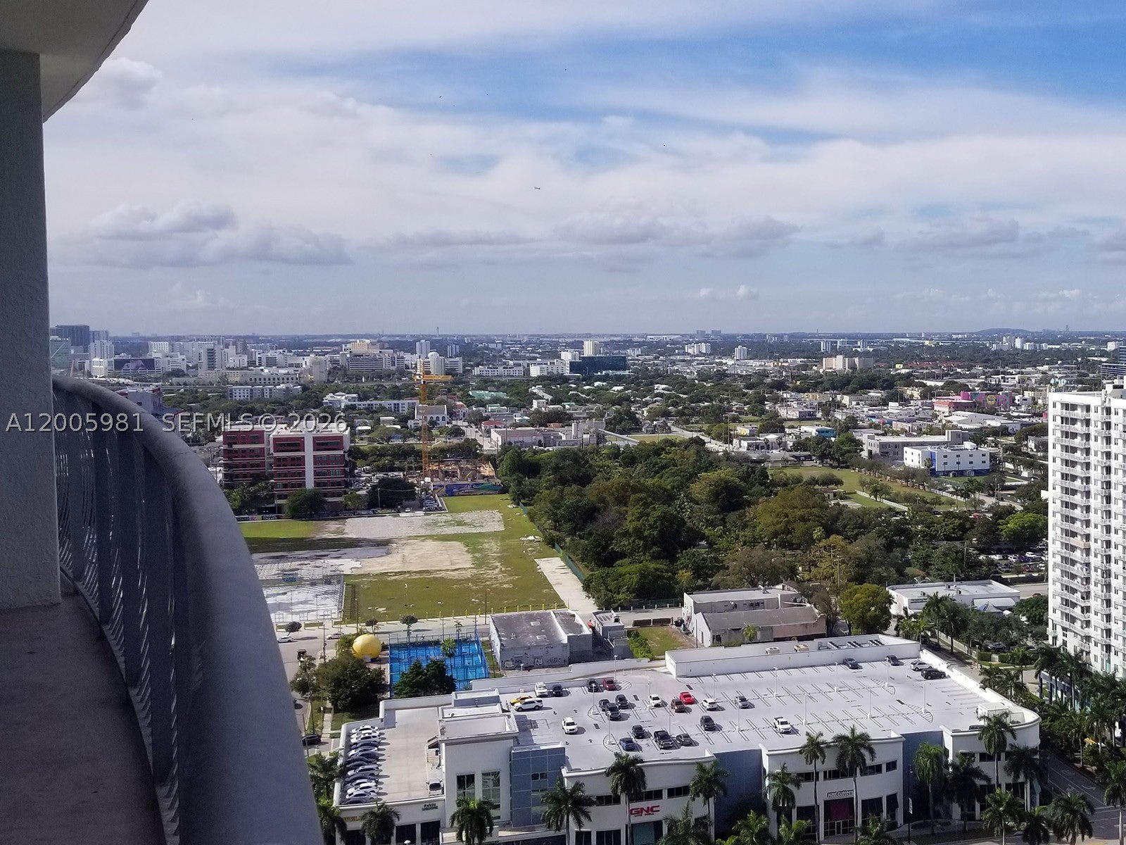 1750 N BAYSHORE DR 2909