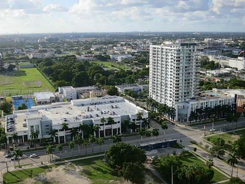 Tiny photo for 1750 N Bayshore Dr #2909, Miami, FL 33132 (MLS # A12005981)